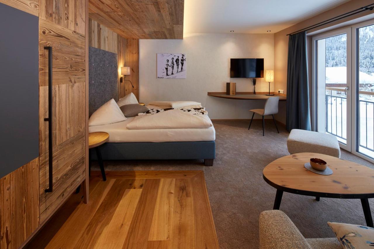 Almhotel Told Grän Buitenkant foto